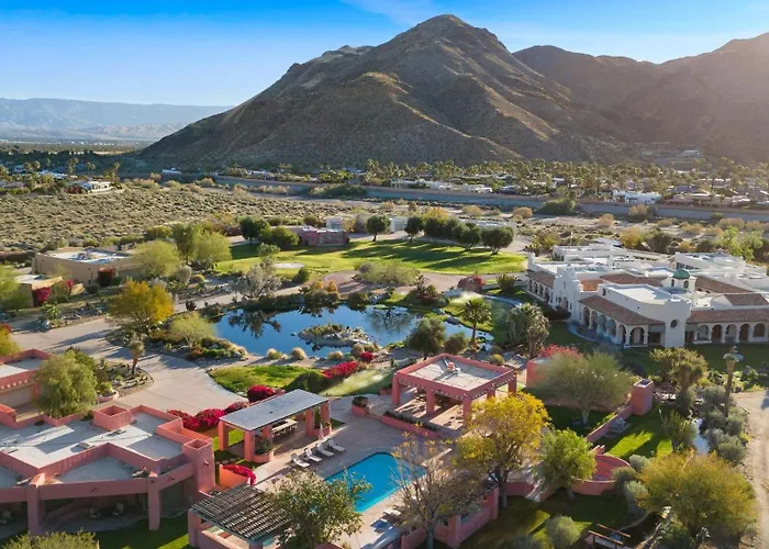 The Pond Estate By Avantstay Maximalist Designer Compound W 2 Casitas Indoor Outdoor Pools Tennis Court Gorgeous Mountain Views 12K Sqft Palm Springs